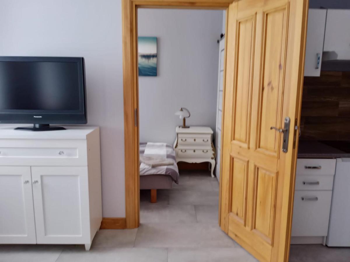 Sunny Bear Bed & Breakfast Jelenia Gora Ngoại thất bức ảnh