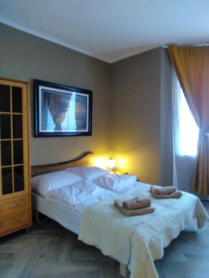 Sunny Bear Bed & Breakfast Jelenia Gora Ngoại thất bức ảnh