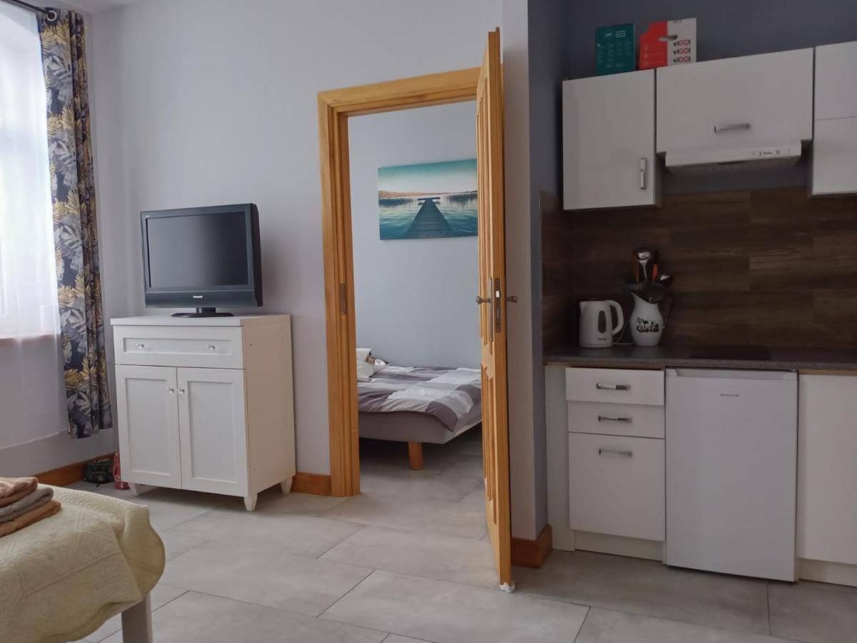 Sunny Bear Bed & Breakfast Jelenia Gora Ngoại thất bức ảnh
