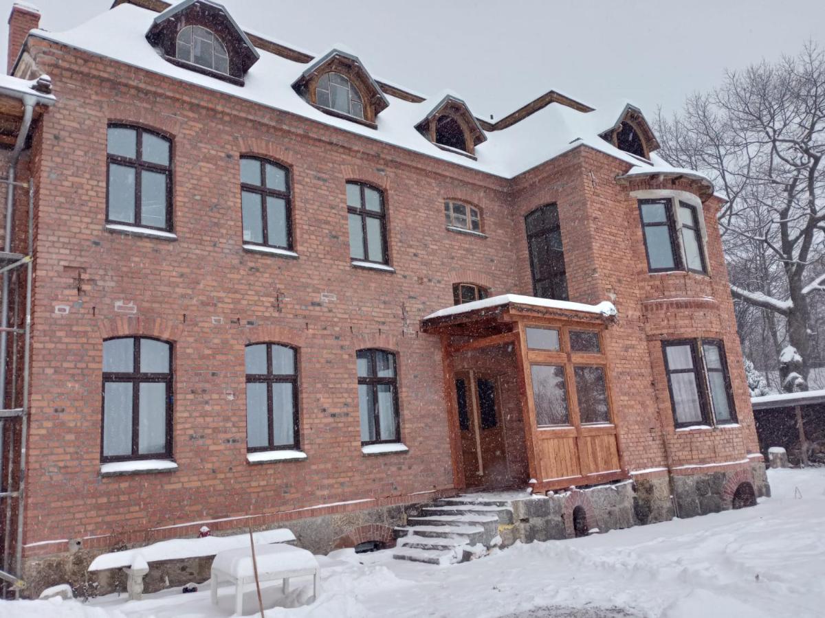 Sunny Bear Bed & Breakfast Jelenia Gora Ngoại thất bức ảnh